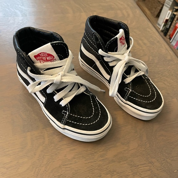 Brand new kid’s high top Vans. Size 11. Never worn. - Picture 2 of 5